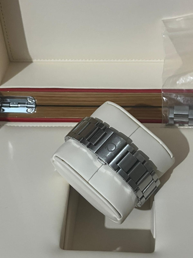 Omega Seamaster Aqua Terra Ref 231.10.42.21.01.001 Box and Papers