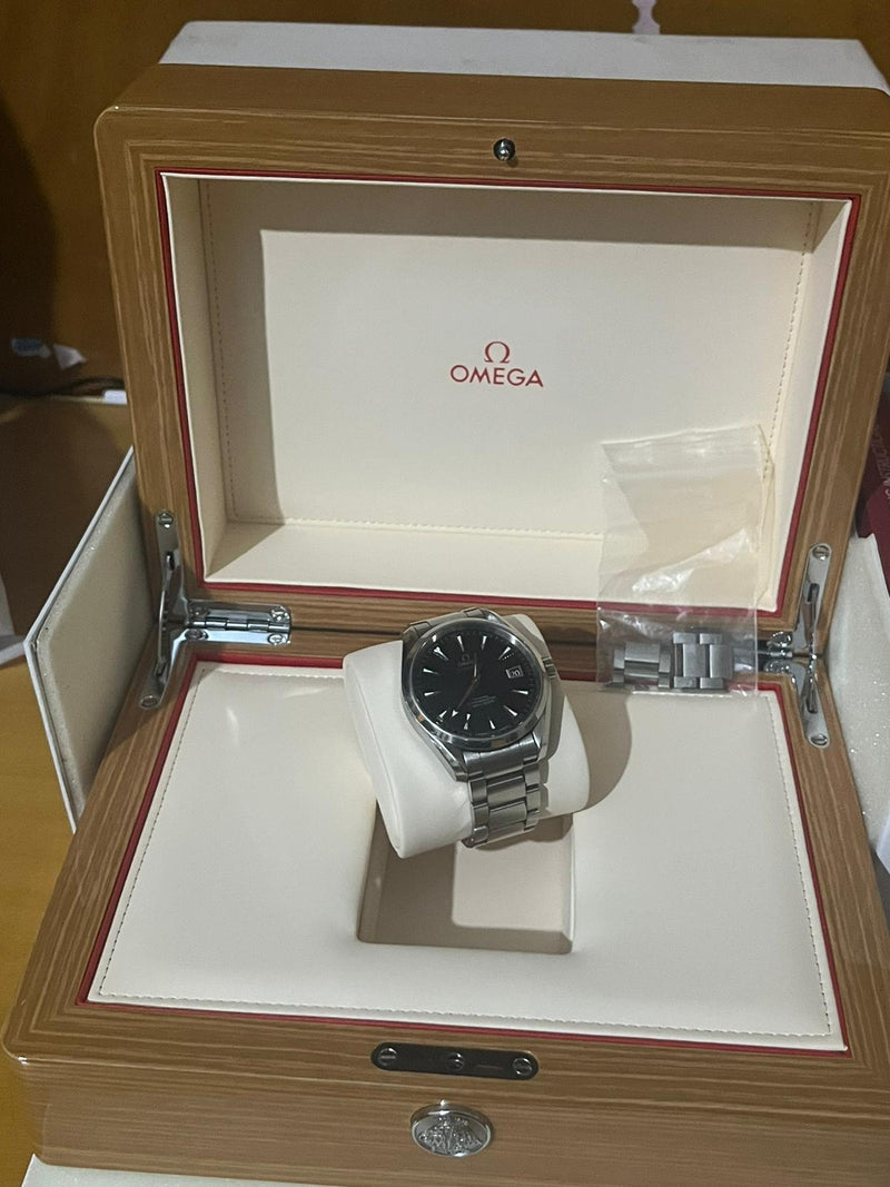 Omega Seamaster Aqua Terra Ref 231.10.42.21.01.001 Box and Papers