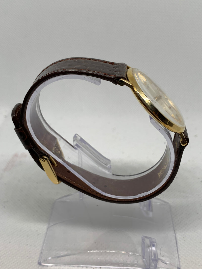 Jaeger-LeCoultre Manual Wind 18K Solid Gold Watch Ca.1950s