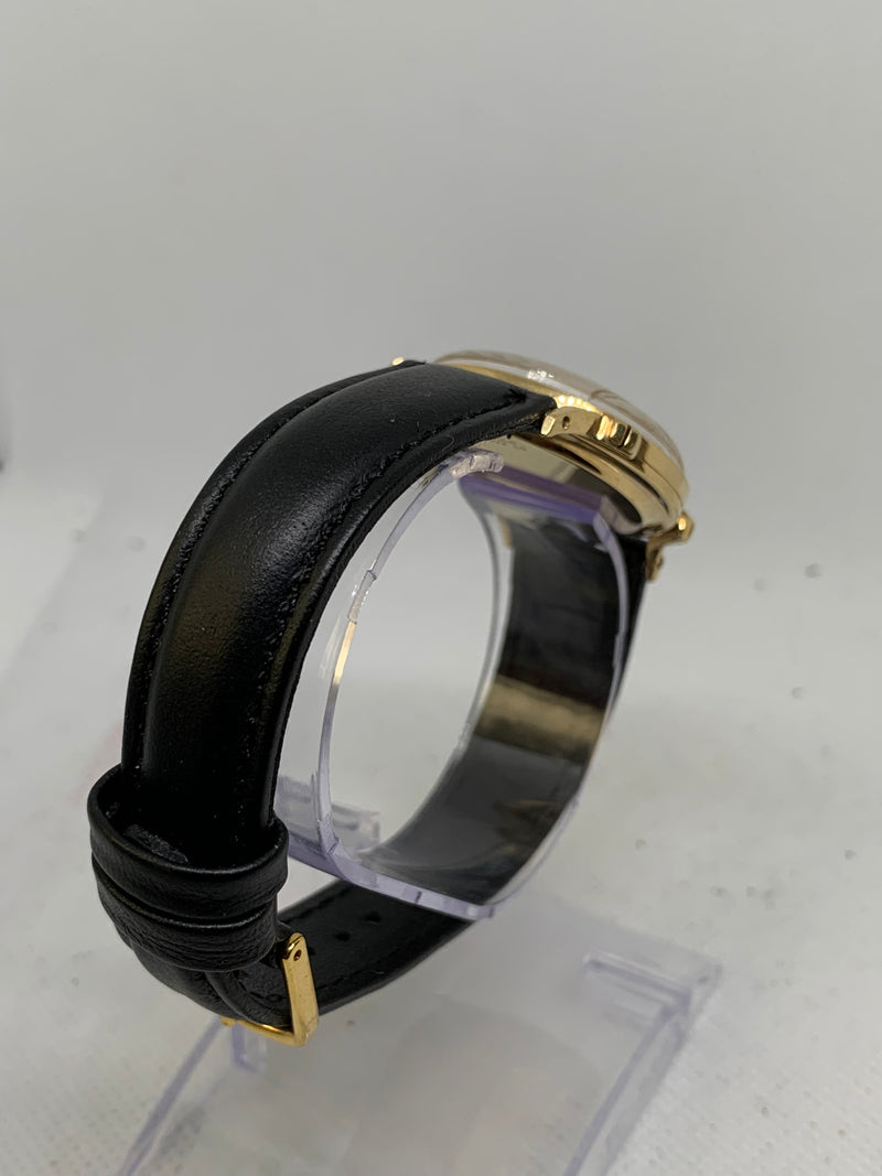 Bulova Vintage manual Wind 14k Solid Gold Fancy Case Watch