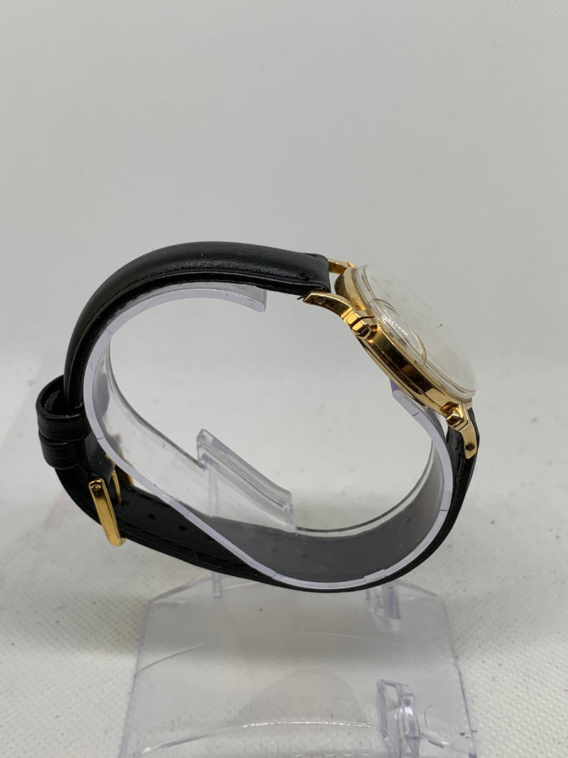 Bulova Vintage manual Wind 14k Solid Gold Fancy Case Watch