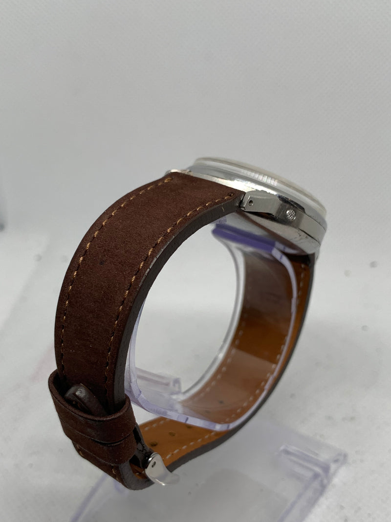 Universal Genève Compax Dato Compax 22530 c. 1950