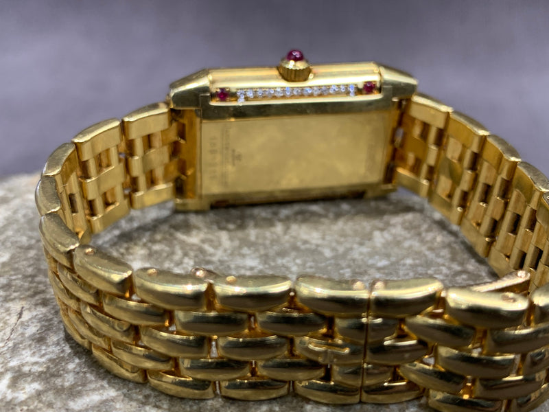 Jaeger-LeCoultre Reverso 18k Solid Gold Rectangular Reverso 2ct Diamond Rubies Bracelet Manual Winding Watch