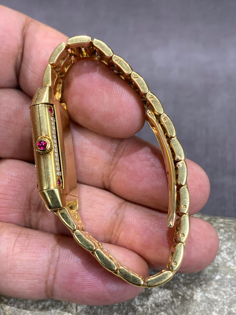 Jaeger-LeCoultre Reverso 18k Solid Gold Rectangular Reverso 2ct Diamond Rubies Bracelet Manual Winding Watch