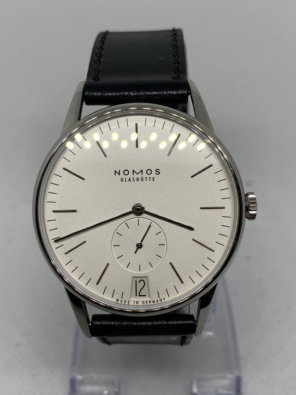 NOMOS Orion Datum 38 Date With Box