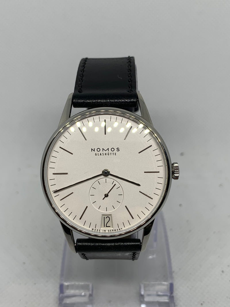 NOMOS Orion Datum 38 Date With Box