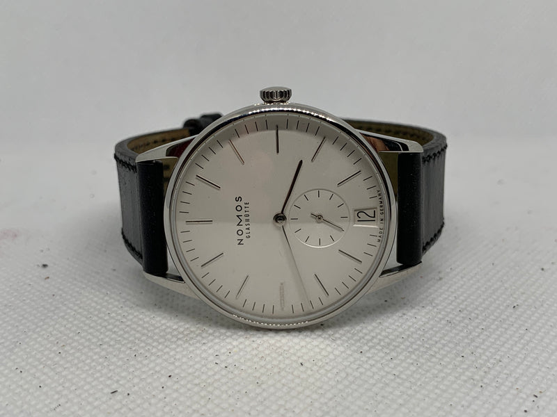 NOMOS Orion Datum 38 Date With Box