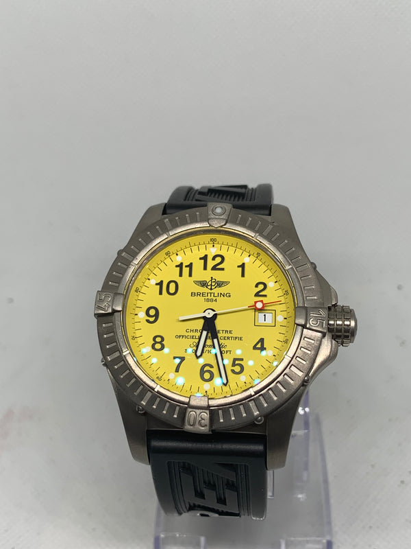 Breitling Avenger Seawolf E17370 44mm Yellow Dial Titanium Rubber Strap