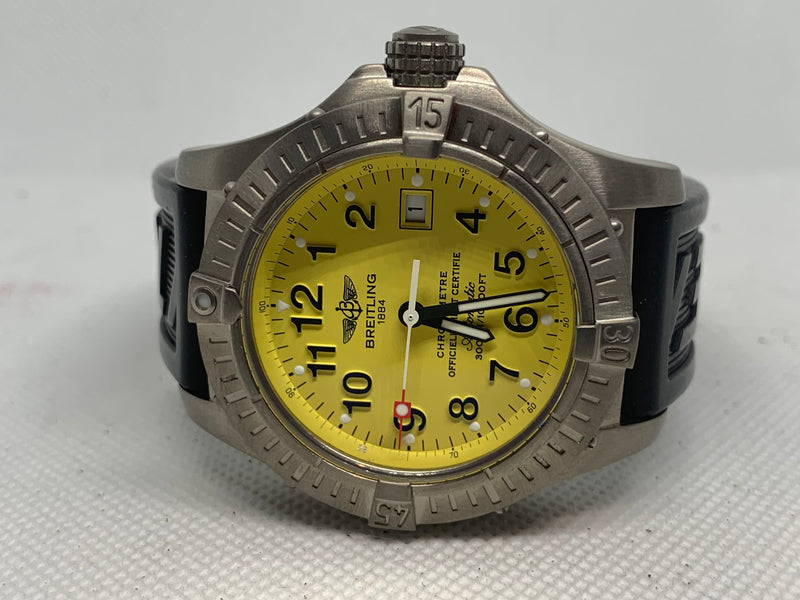 Breitling Avenger Seawolf E17370 44mm Yellow Dial Titanium Rubber Strap