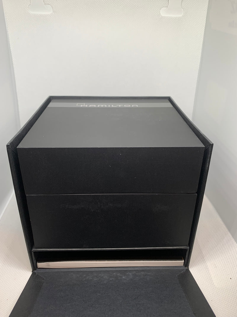 Hamilton Intra-Matic 42 mm H387550 automatic box & paper LIKE NEW