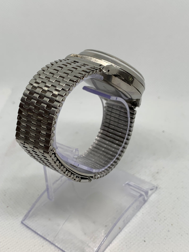 Leonidas By Heuer Triple Date Moon Phase 35 mm CIRCA 1950 Steel