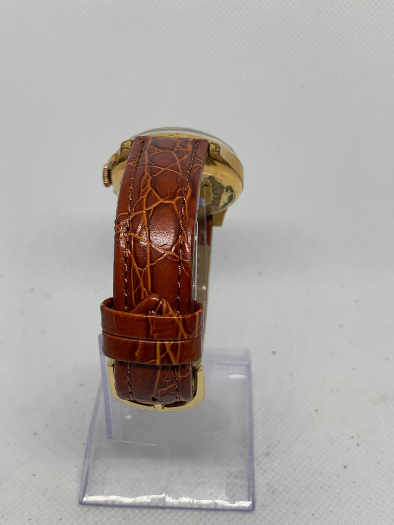 Chronographe Suisse Cie Military Doctors Pilot Officers WWII 1945 Tahymeter Stainless Steel Tropical Dial Swiss