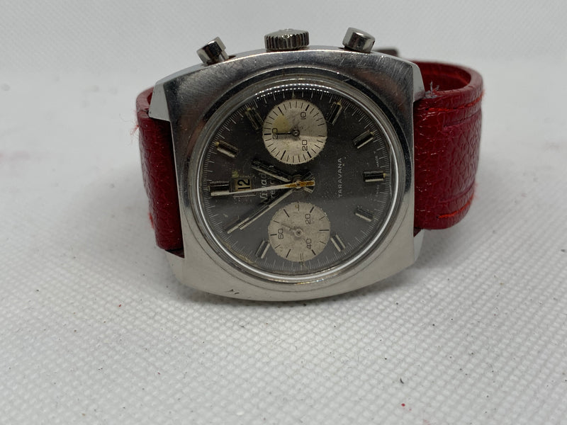 Nivada GRENCHEN TARAVANA Vintage swiss winding chronograph watch Cal. Landeron 187