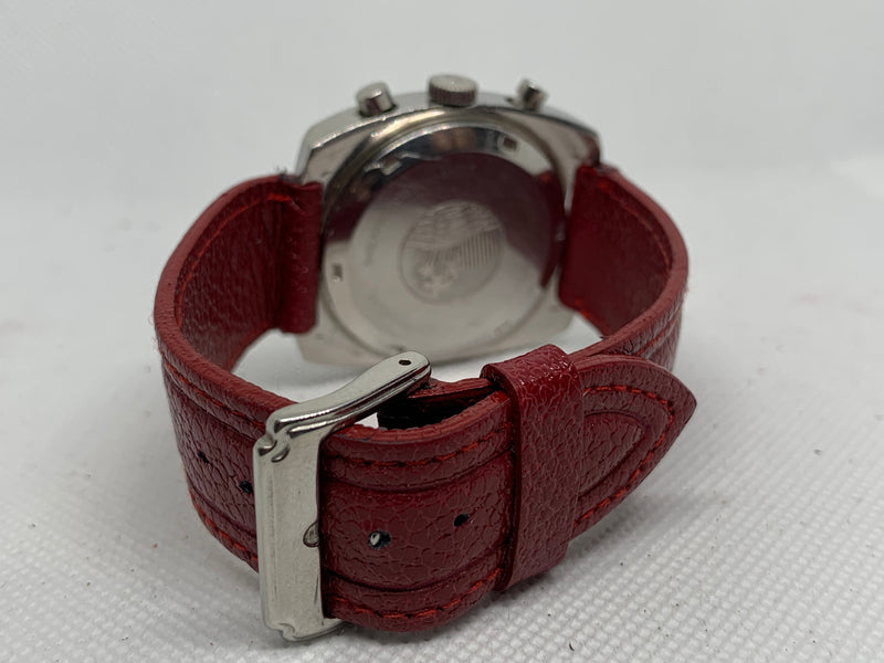 Nivada GRENCHEN TARAVANA Vintage swiss winding chronograph watch Cal. Landeron 187