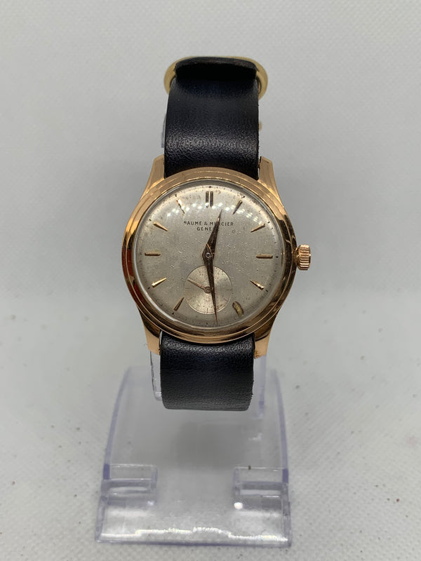 Baume & Mercier Rare Vintage 1940s Calatrava 18K Solid Pink Rose Gold Watch Fixed Lugs