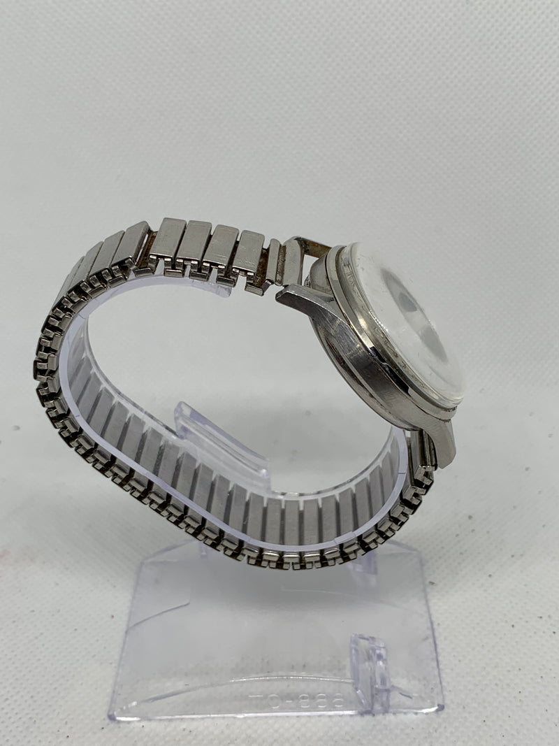 Wyler chronograph Valjoux 23 Silver dial 1960’s