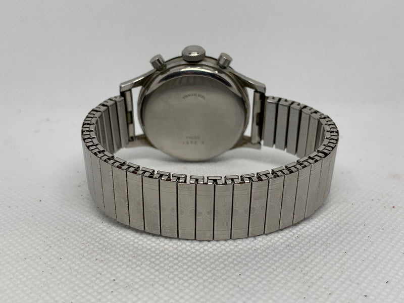 Wyler chronograph Valjoux 23 Silver dial 1960’s