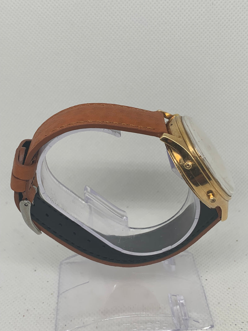 Tourneau Datofix Chronograph Triple Calendar Moonphase Ref386 Solid Gold14k Valjoux 88 38mm 1950s