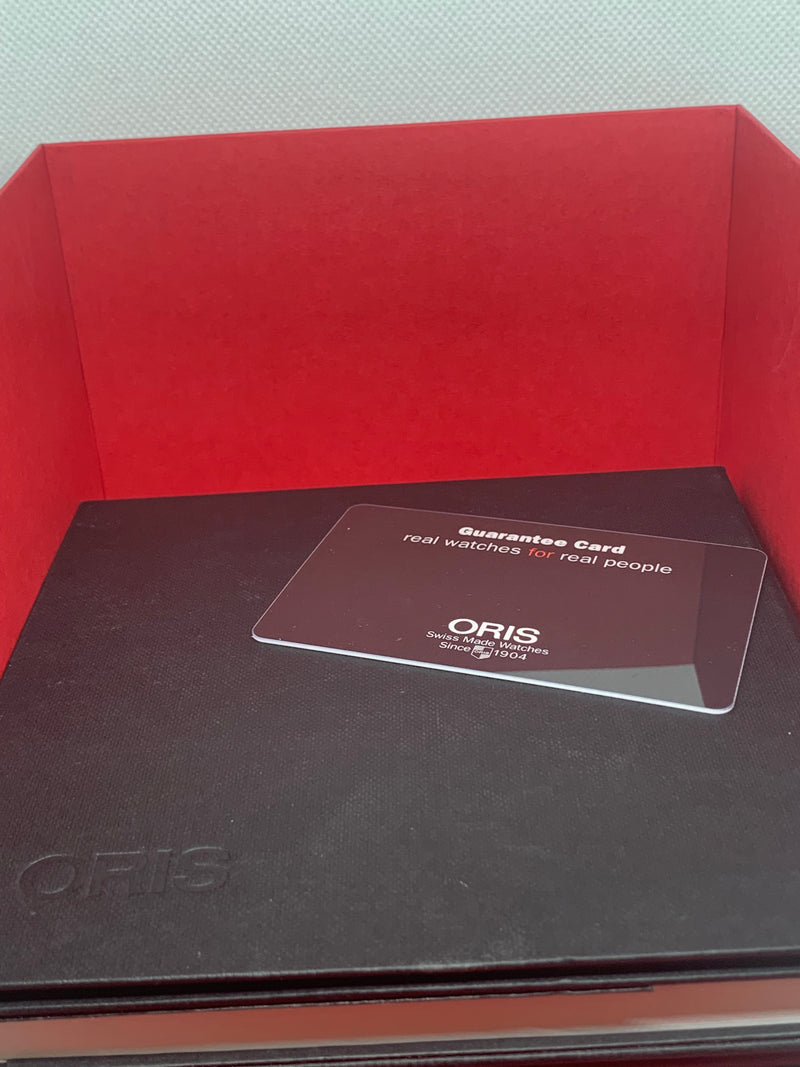 Oris Aquis Small Second Date Full Set