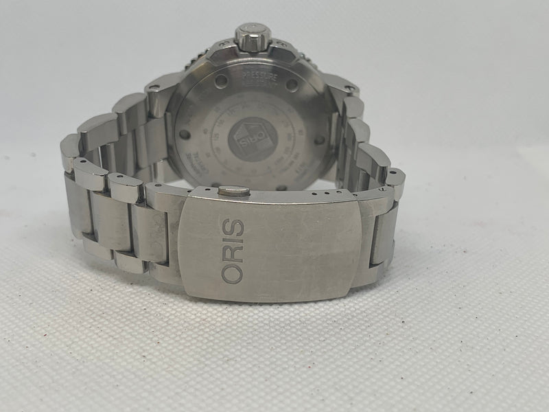 Oris Aquis Small Second Date Full Set
