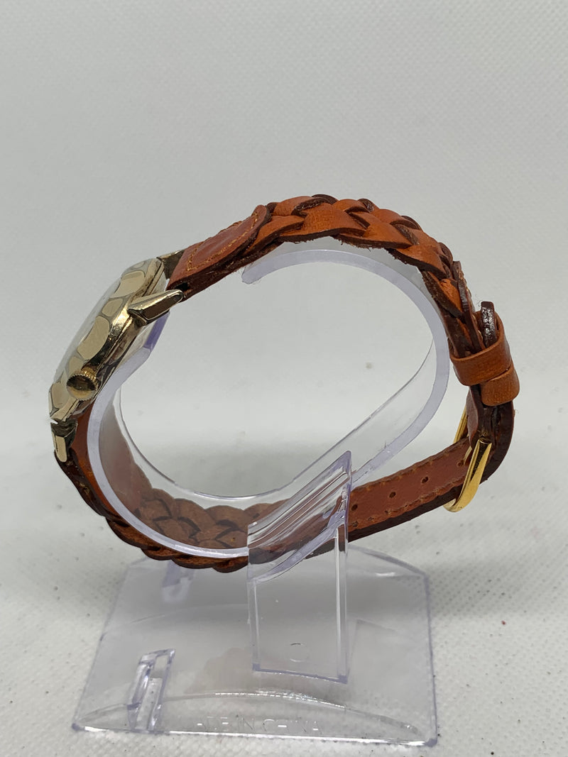 Jaeger-LeCoultre Manual Winding Dress Watch Cal 480CW Ca. 1960 Fancy Case Watch