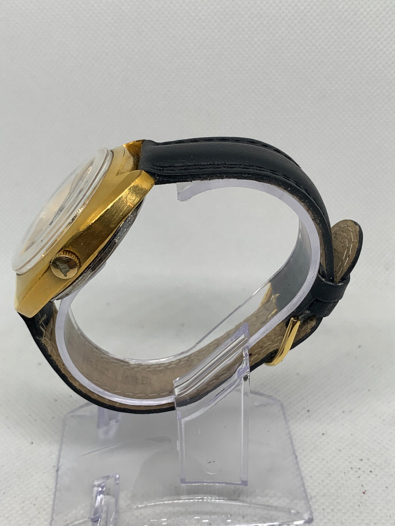 Jaeger-LeCoultre Master Quartz 23304-51 Stainless Steel Wristwatch