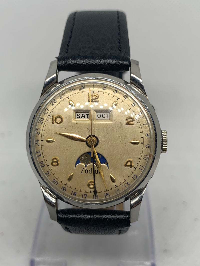 Zodiac 1960's Vintage Zodiac Ref. 742-908 Triple Date Calendar Moonphase in Satinless Steel