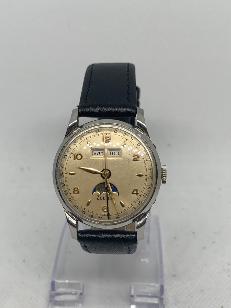 Zodiac 1960's Vintage Zodiac Ref. 742-908 Triple Date Calendar Moonphase in Satinless Steel