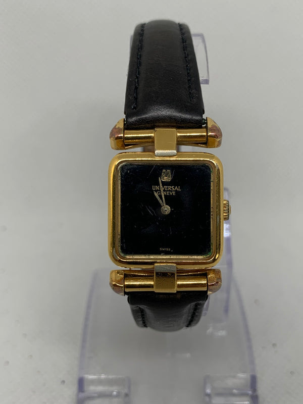 Universal Genève hand winding 17 Jewels Ref 511627