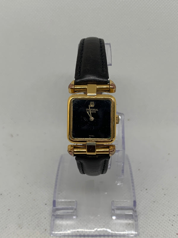 Universal Genève hand winding 17 Jewels Ref 511627