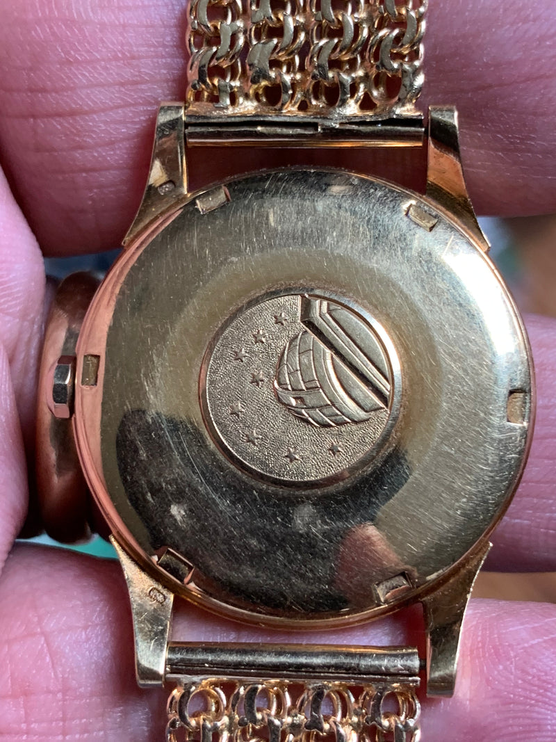 Omega Constellation Vintage 34mm 18k Yellow Gold Pie Pan Dial