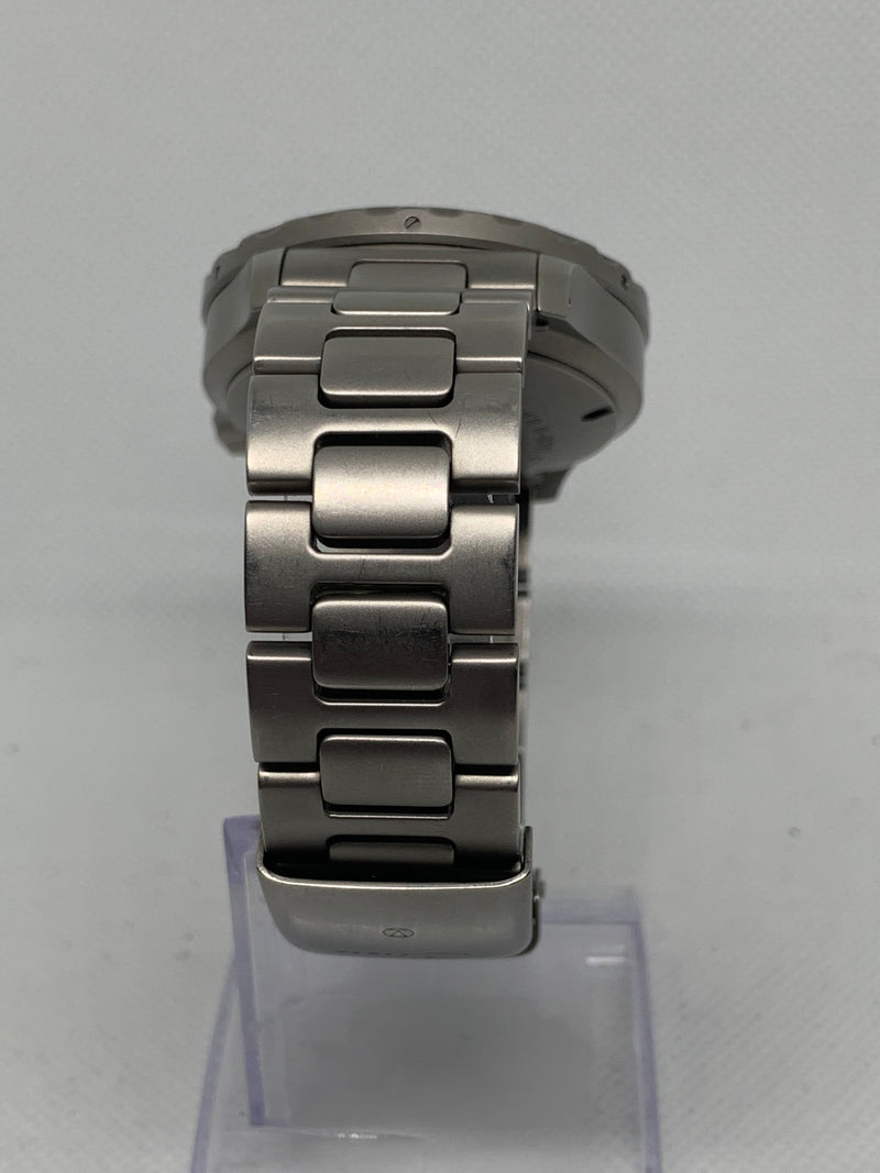 Sinn U1 Diving U1 on H-Link Quick Adjust Bracelet