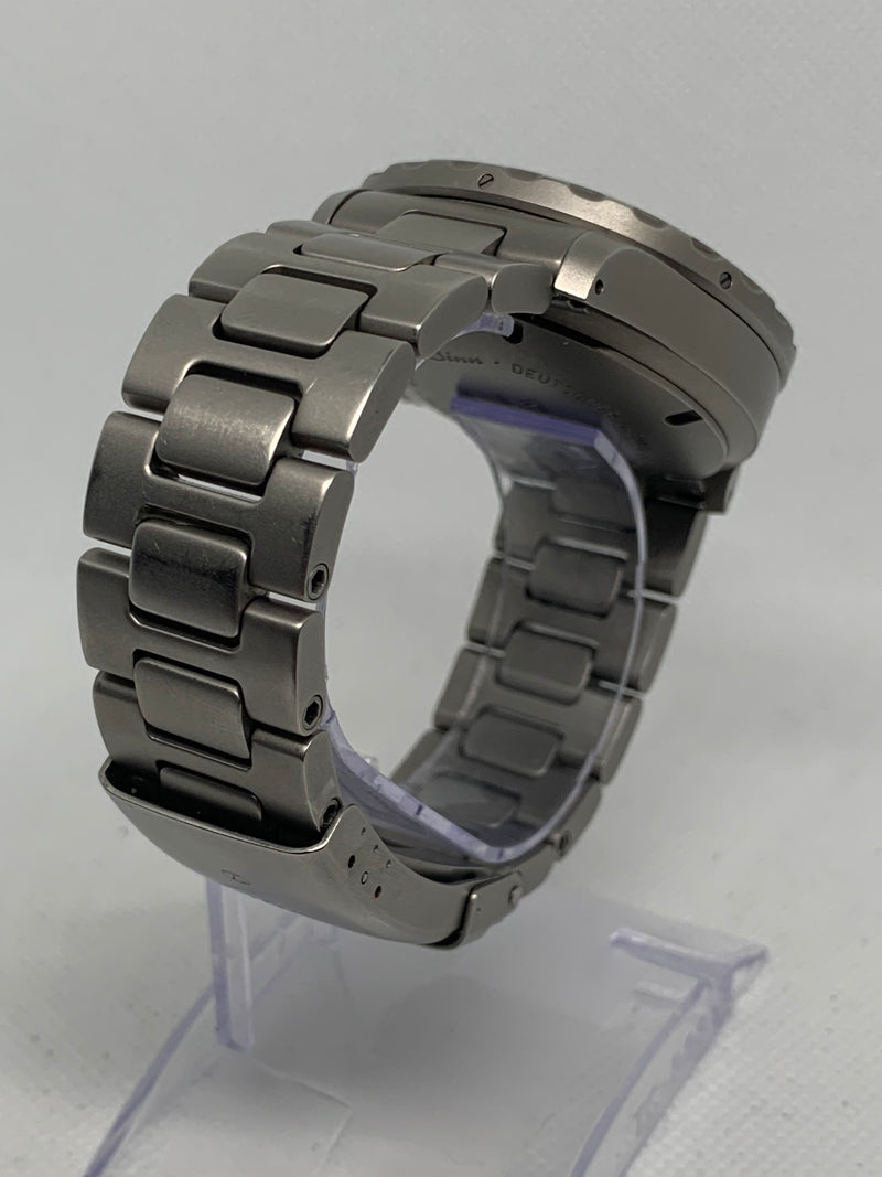 Sinn U1 Diving U1 on H-Link Quick Adjust Bracelet
