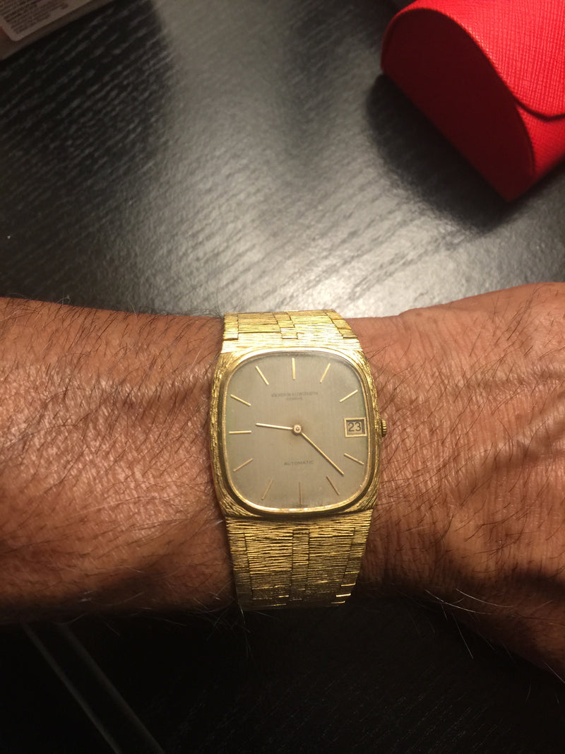 Vacheron Constantin Vintage 18 Karat Yellow Gold Vacheron Constantin Model 2045 Ultra Thin