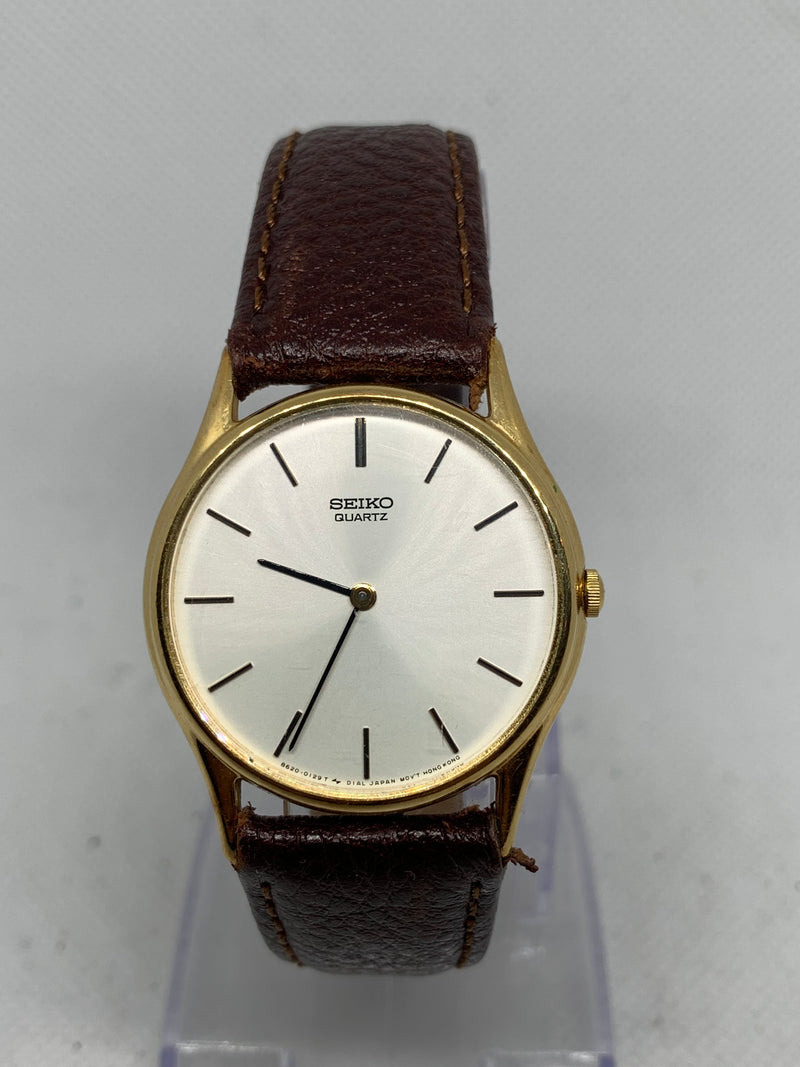 seiko classic dress INTRODUCING: The Grand Seiko SBGW264, a classic dress watch in 18k gold with a hypnotic tapisserie dial