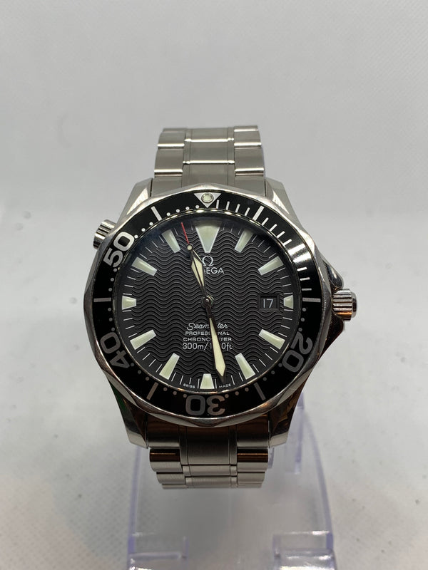Omega Seamaster Diver 300 M Professional | 2254.50 | 300M | Chronometer | Vintage | Steel | 41 mm | Automatic | Date | Box