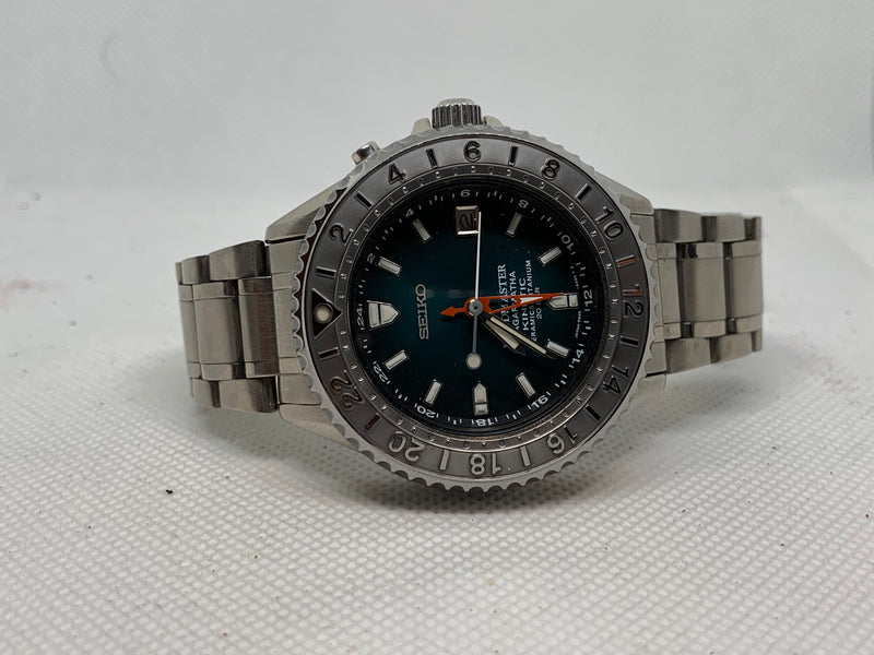 Seiko Kinetic Landmaster Sagarmatha 41mm Titanium LE Watch (SBCW021) 5M45-6A80