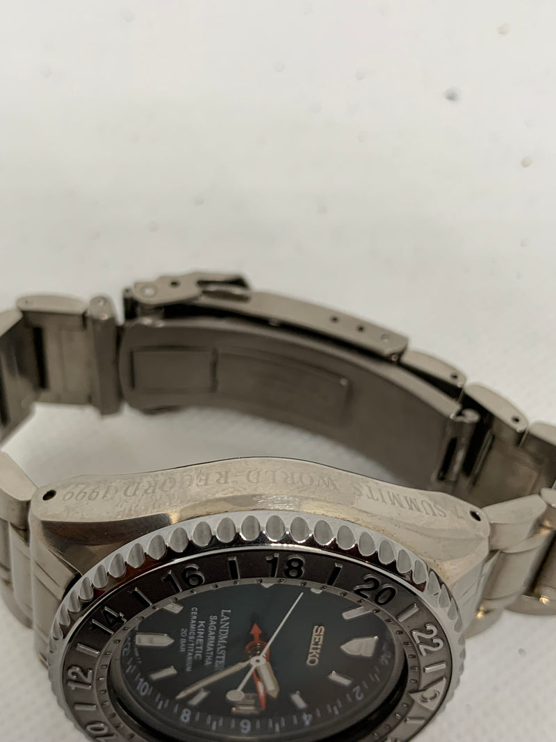 Seiko Kinetic Landmaster Sagarmatha 41mm Titanium LE Watch (SBCW027) 5M45-6A80