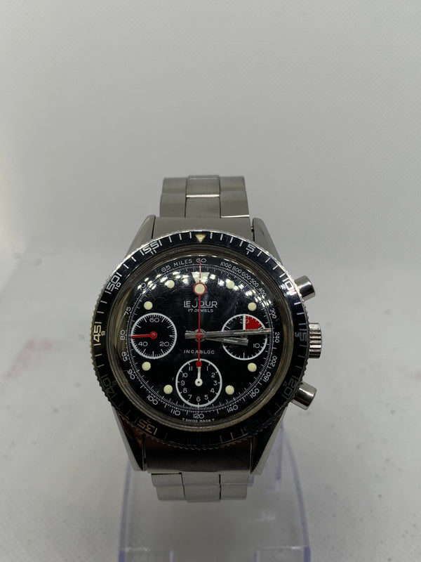 Le Jour Chronograph Vintage Cal. Valjoux 72 Steel 38mm Glossy Tritium Dial 1970’s