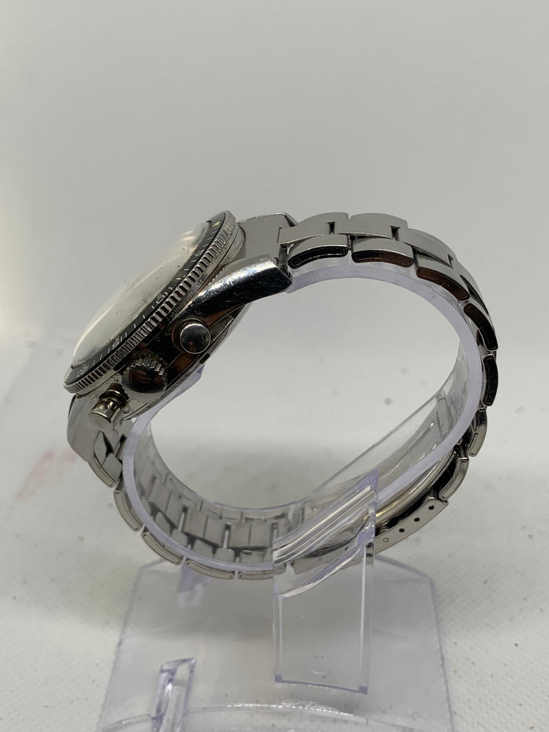Le Jour Chronograph Vintage Cal. Valjoux 72 Steel 38mm Glossy Tritium Dial 1970’s
