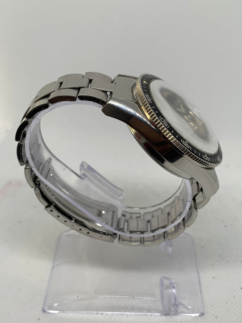 Le Jour Chronograph Vintage Cal. Valjoux 72 Steel 38mm Glossy Tritium Dial 1970’s