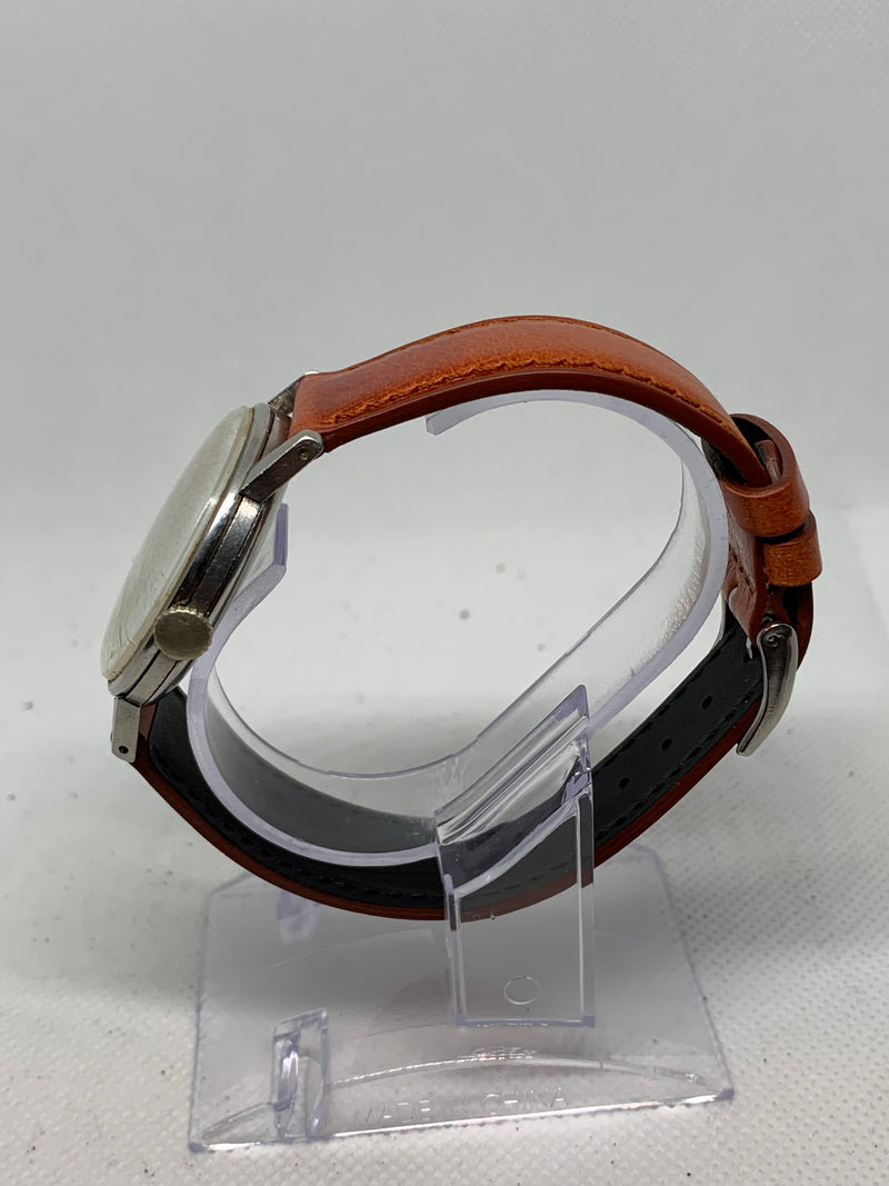 Omega Classic ref. 2271 hand wind 30t2 serviced vintage 40s