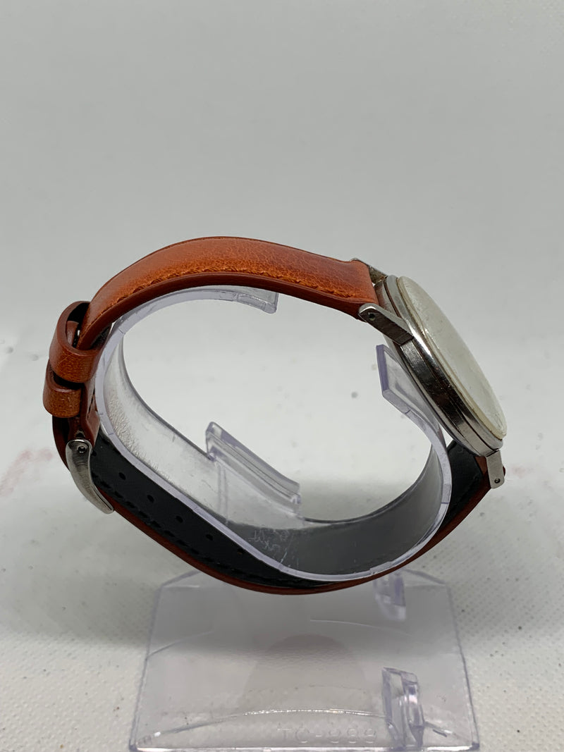 Omega Classic ref. 2271 hand wind 30t2 serviced vintage 40s
