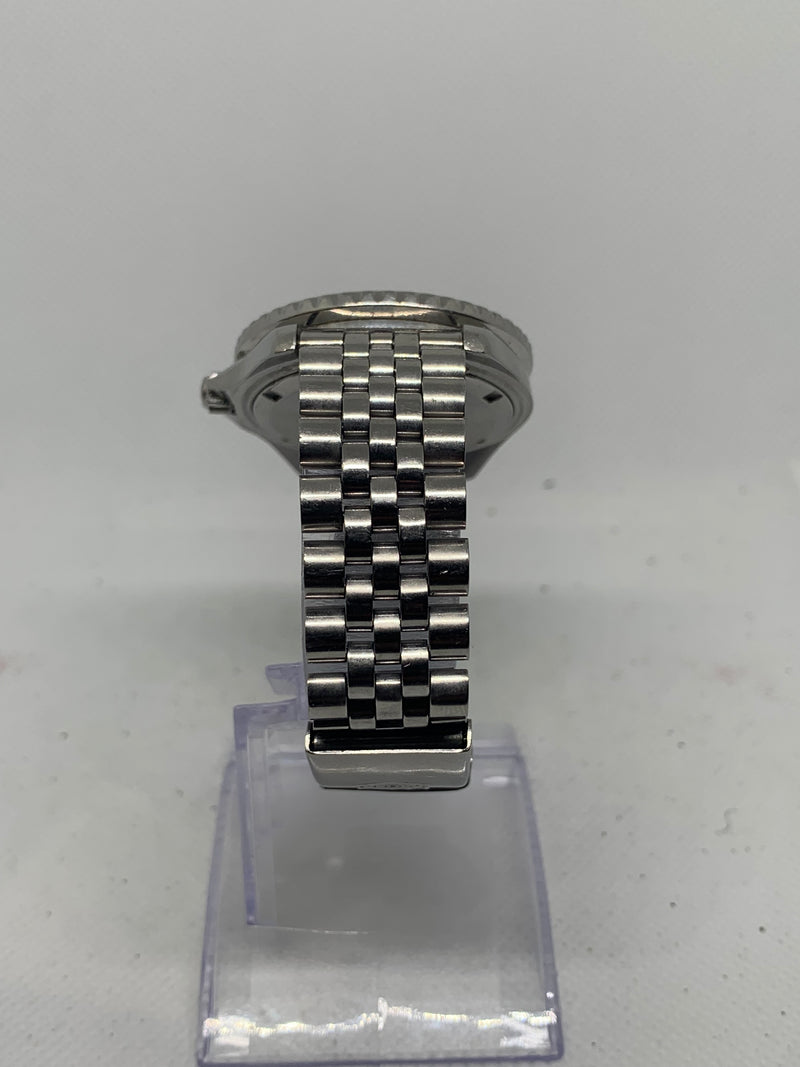 TAG Heuer 1000 Professional