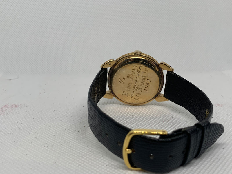Movado Vintage Triple-Calendar in 14kt Solid Yellow Gold from 50s Fancy Lugs/Case Excellent