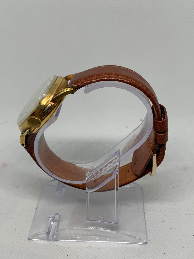 Heuer Vintage 1940's Chronograph Solid 18k Yellow Gold 36mm