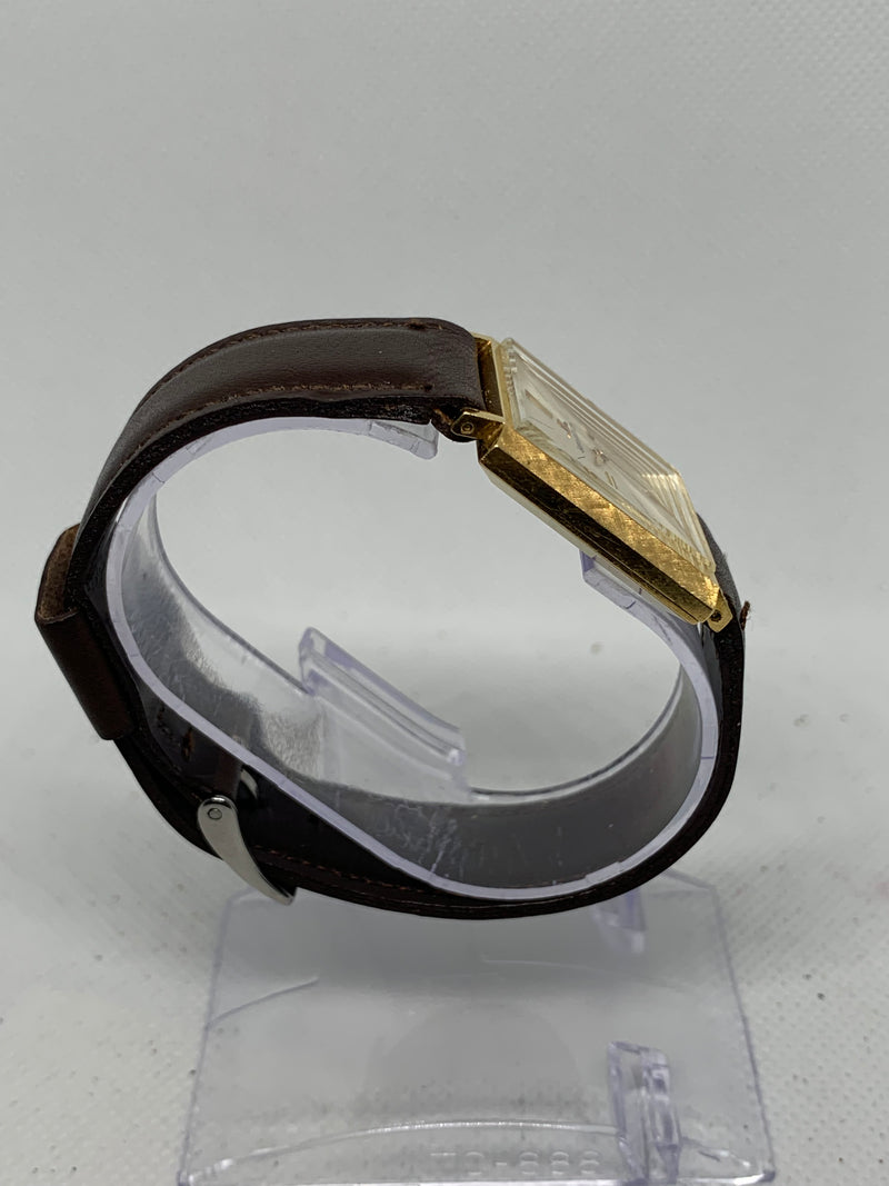 Jaeger-LeCoultre Tank Carre - Solid Gold 18k Unpolished Guilloche Case - Original Box