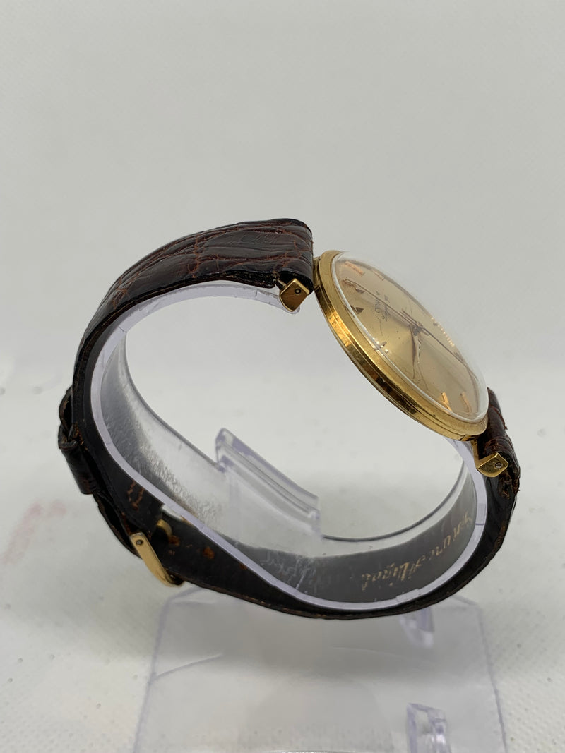 Corum Longchamp Solid 18K Gold Dress Watch Ca. 1960