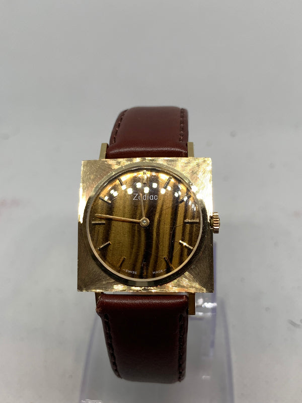 Zodiac Art Deco from 1950s 14K Solid Gold Watch Fancy Dial