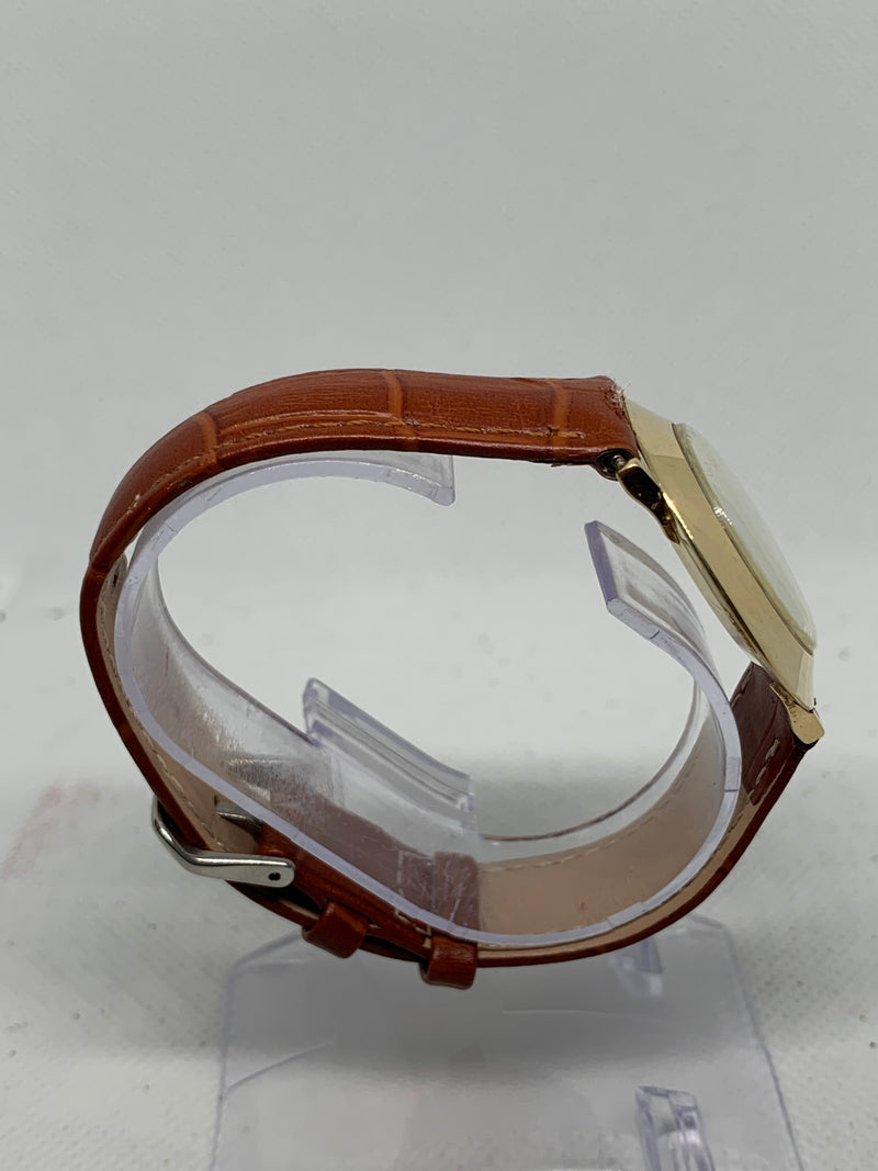 Jaeger-LeCoultre Solid Gold 14k Unpolished Fancy Case - Original Box